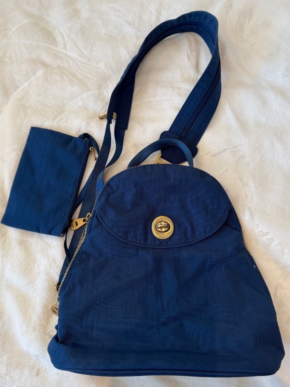 Baggallini Convertible Backpack Travel Bag Navy Blue w/ Matching Pouch